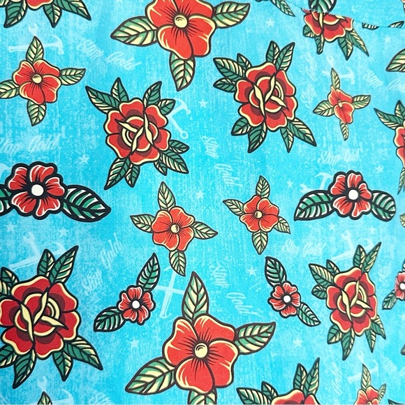 Dixxon Stay Gold Party Shirt Medium women’s Hawaiian blue red floral button up - Picture 6 of 12